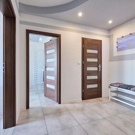 Lux Apartment Center ヴロツワフ エクステリア 写真