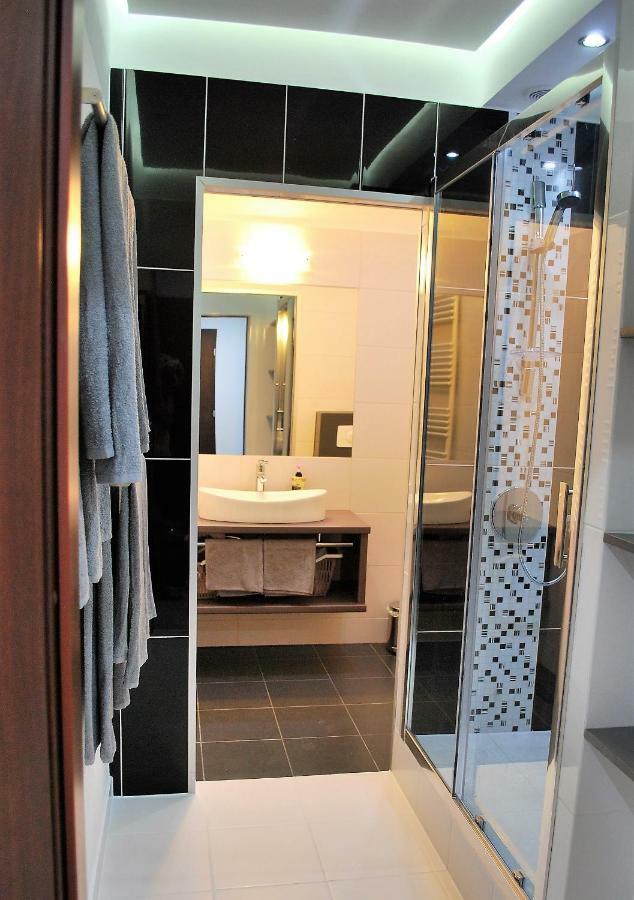 Lux Apartment Center ヴロツワフ エクステリア 写真