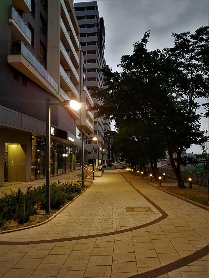 Lux Apartment Center ヴロツワフ エクステリア 写真