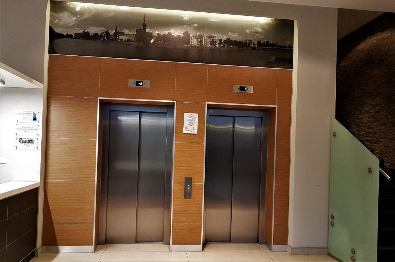 Lux Apartment Center ヴロツワフ エクステリア 写真