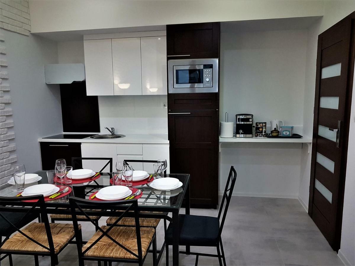 Lux Apartment Center ヴロツワフ エクステリア 写真
