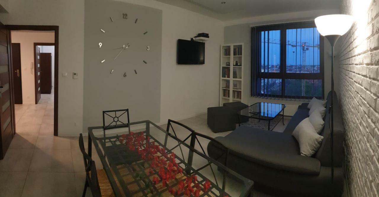 Lux Apartment Center ヴロツワフ エクステリア 写真