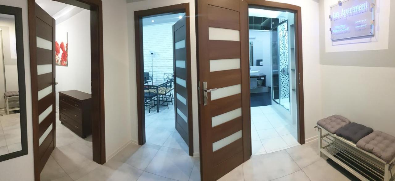 Lux Apartment Center ヴロツワフ エクステリア 写真
