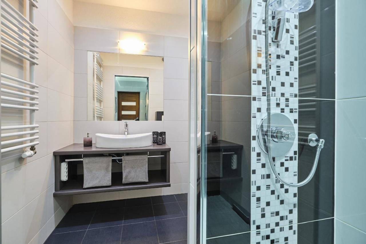 Lux Apartment Center ヴロツワフ エクステリア 写真